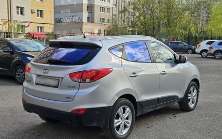 Hyundai ix35 I рестайлинг, 2010 год, 1 130 000 рублей, 4 фотография