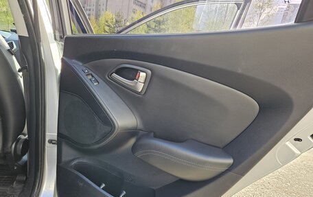 Hyundai ix35 I рестайлинг, 2010 год, 1 130 000 рублей, 17 фотография