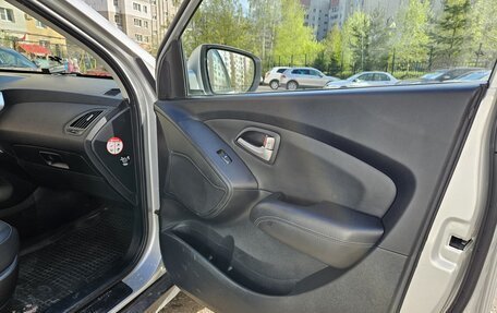 Hyundai ix35 I рестайлинг, 2010 год, 1 130 000 рублей, 15 фотография