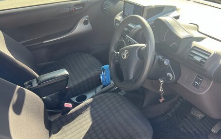Toyota iQ, 2008 год, 680 000 рублей, 9 фотография