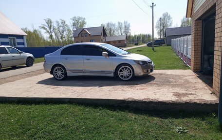 Honda Civic VIII, 2007 год, 670 000 рублей, 2 фотография