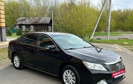 Toyota Camry, 2013 год, 1 295 000 рублей, 4 фотография