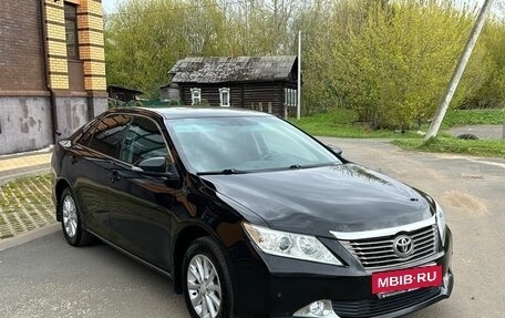 Toyota Camry, 2013 год, 1 295 000 рублей, 3 фотография