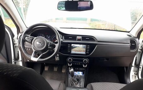KIA Rio IV, 2018 год, 1 000 000 рублей, 9 фотография