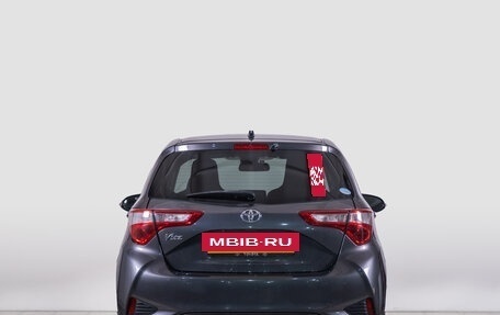 Toyota Vitz, 2019 год, 1 189 000 рублей, 5 фотография