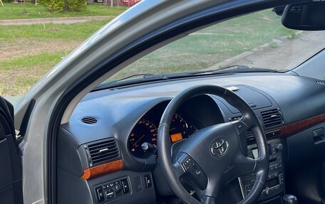 Toyota Avensis III рестайлинг, 2007 год, 980 000 рублей, 8 фотография