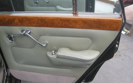 Rolls-Royce Silver Shadow, 1967 год, 2 500 000 рублей, 9 фотография