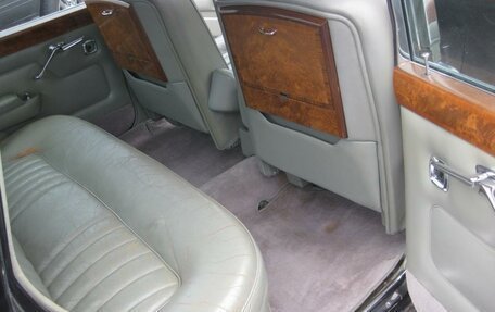 Rolls-Royce Silver Shadow, 1967 год, 2 500 000 рублей, 6 фотография