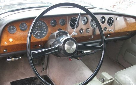 Rolls-Royce Silver Shadow, 1967 год, 2 500 000 рублей, 7 фотография