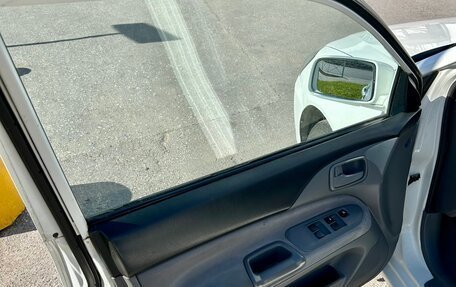 Mitsubishi Lancer IX, 2004 год, 380 000 рублей, 11 фотография