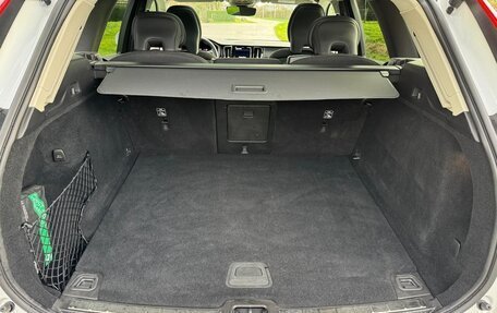 Volvo XC60 II, 2022 год, 2 940 000 рублей, 14 фотография