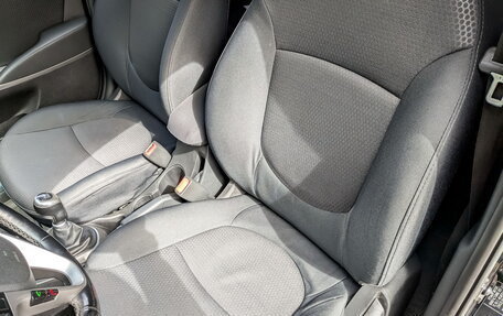 Hyundai Solaris II рестайлинг, 2015 год, 1 050 000 рублей, 17 фотография