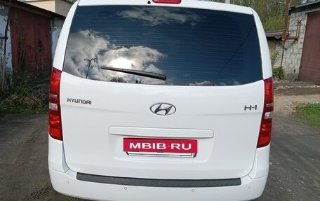 Hyundai H-1 II рестайлинг, 2019 год, 2 900 000 рублей, 8 фотография