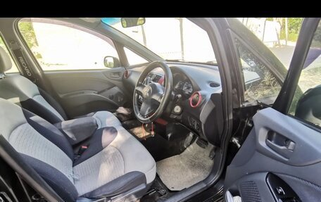Mitsubishi Colt VI рестайлинг, 2003 год, 445 000 рублей, 8 фотография