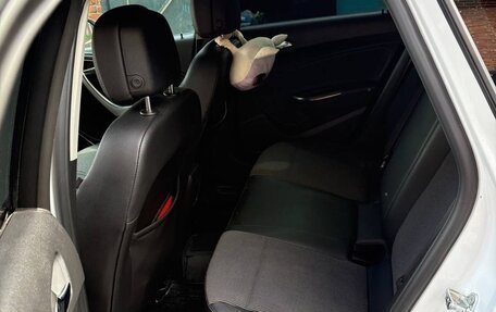 Opel Astra J, 2011 год, 650 000 рублей, 10 фотография