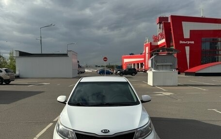 KIA Rio III рестайлинг, 2015 год, 950 000 рублей, 1 фотография