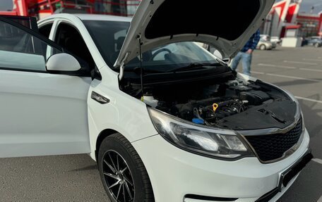 KIA Rio III рестайлинг, 2015 год, 950 000 рублей, 5 фотография