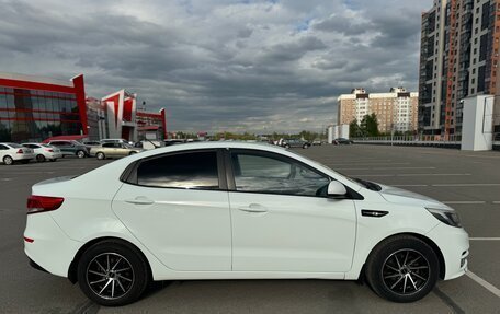 KIA Rio III рестайлинг, 2015 год, 950 000 рублей, 14 фотография