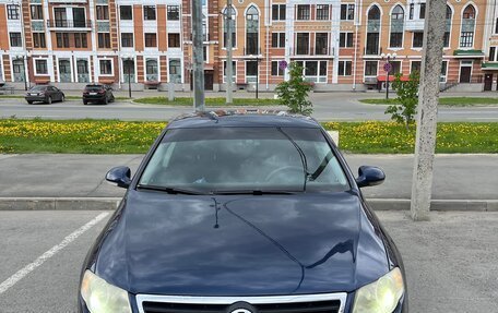 Volkswagen Passat B6, 2008 год, 799 000 рублей, 2 фотография