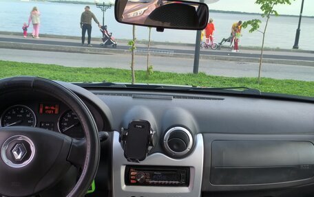 Renault Sandero I, 2014 год, 850 000 рублей, 5 фотография