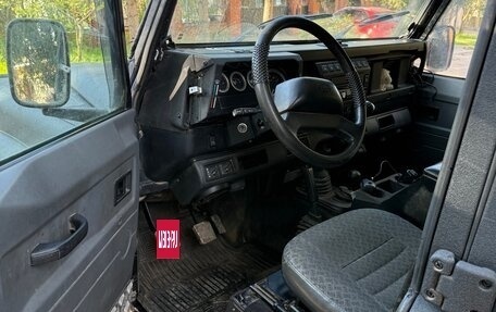 Land Rover Defender I, 2003 год, 2 000 000 рублей, 2 фотография
