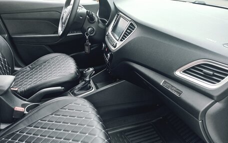 Hyundai Solaris II рестайлинг, 2019 год, 1 450 000 рублей, 4 фотография