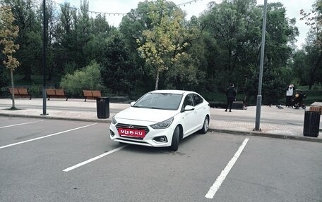 Hyundai Solaris II рестайлинг, 2019 год, 1 450 000 рублей, 17 фотография