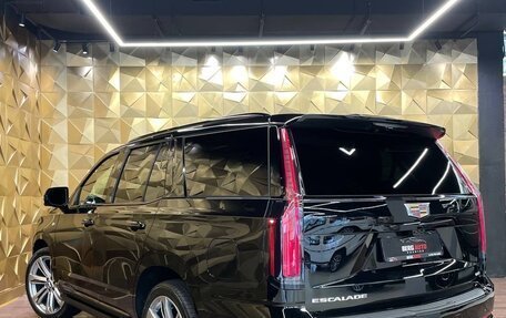 Cadillac Escalade V, 2025 год, 24 500 000 рублей, 2 фотография