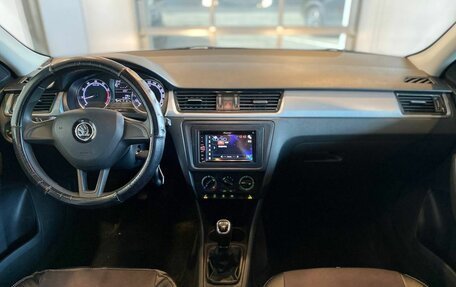 Skoda Rapid I, 2018 год, 1 175 000 рублей, 9 фотография