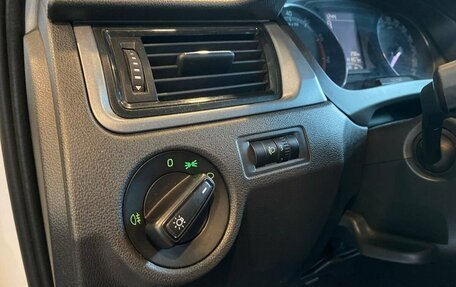 Skoda Rapid I, 2018 год, 1 175 000 рублей, 30 фотография