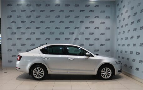 Skoda Octavia, 2018 год, 2 219 000 рублей, 6 фотография