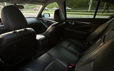 Infiniti Q50 I рестайлинг, 2015 год, 2 100 000 рублей, 14 фотография