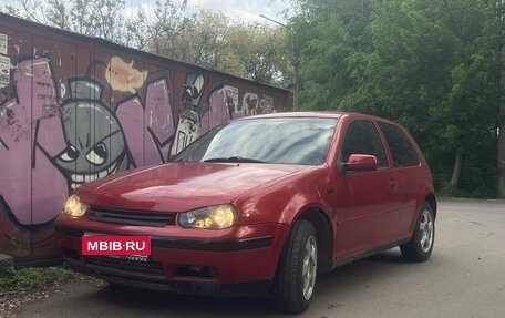 Volkswagen Golf IV, 2000 год, 235 000 рублей, 1 фотография