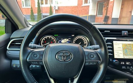 Toyota Camry, 2021 год, 3 750 000 рублей, 14 фотография