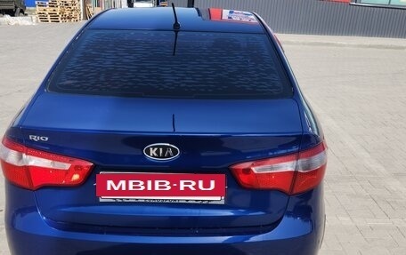 KIA Rio III рестайлинг, 2012 год, 750 000 рублей, 2 фотография