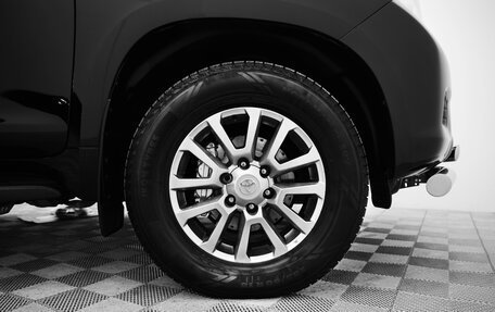 Toyota Land Cruiser Prado 150 рестайлинг 2, 2013 год, 3 082 000 рублей, 5 фотография