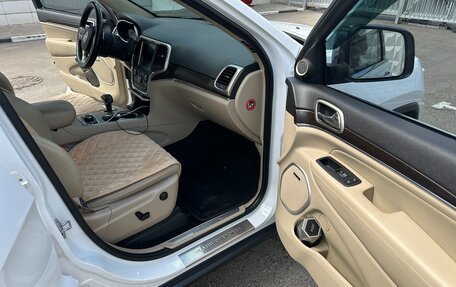 Jeep Grand Cherokee, 2014 год, 2 270 000 рублей, 2 фотография