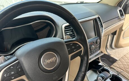 Jeep Grand Cherokee, 2014 год, 2 270 000 рублей, 10 фотография