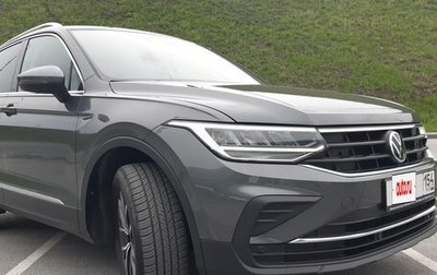 Volkswagen Tiguan II, 2021 год, 4 150 000 рублей, 1 фотография