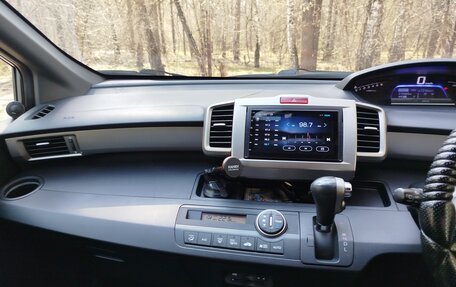 Honda Freed I, 2012 год, 1 190 000 рублей, 21 фотография