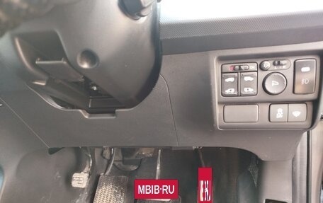 Honda Freed I, 2012 год, 1 190 000 рублей, 17 фотография