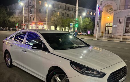 Hyundai Sonata VII, 2017 год, 1 880 000 рублей, 2 фотография
