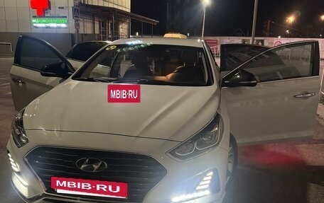 Hyundai Sonata VII, 2017 год, 1 880 000 рублей, 4 фотография
