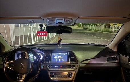 Hyundai Sonata VII, 2017 год, 1 880 000 рублей, 10 фотография