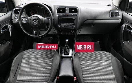 Volkswagen Polo VI (EU Market), 2011 год, 745 000 рублей, 11 фотография