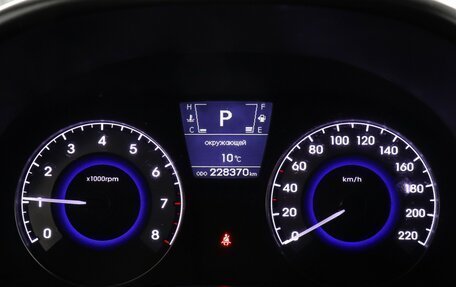 Hyundai Solaris II рестайлинг, 2013 год, 777 000 рублей, 7 фотография