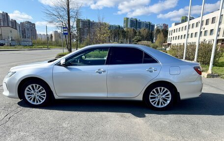 Toyota Camry, 2015 год, 1 900 000 рублей, 4 фотография