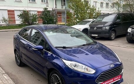 Ford Fiesta, 2015 год, 1 025 000 рублей, 3 фотография