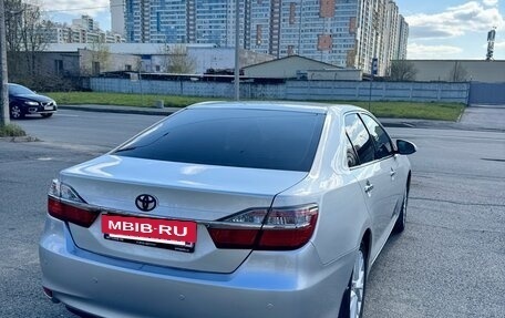 Toyota Camry, 2015 год, 1 900 000 рублей, 5 фотография