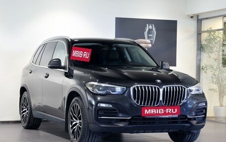 BMW X5, 2021 год, 5 690 000 рублей, 3 фотография